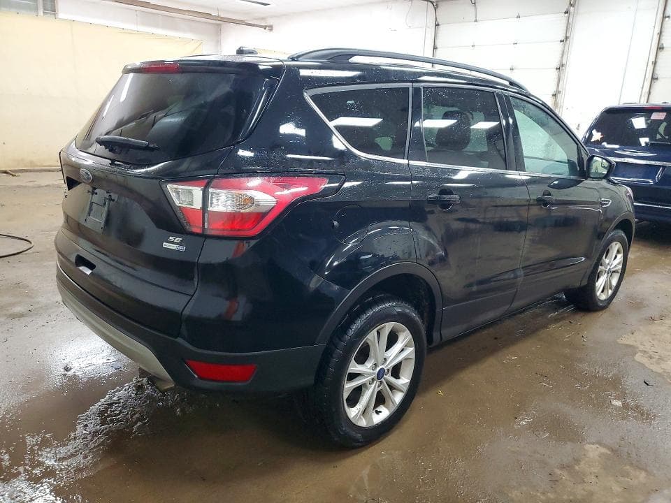 2018 FORD ESCAPE SE 3