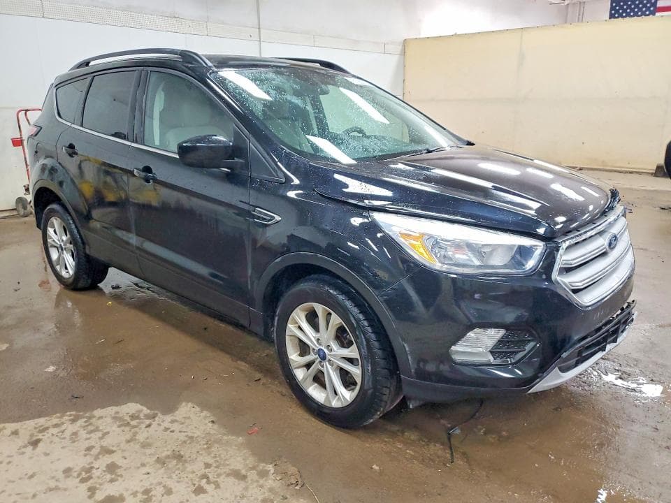2018 FORD ESCAPE SE 4