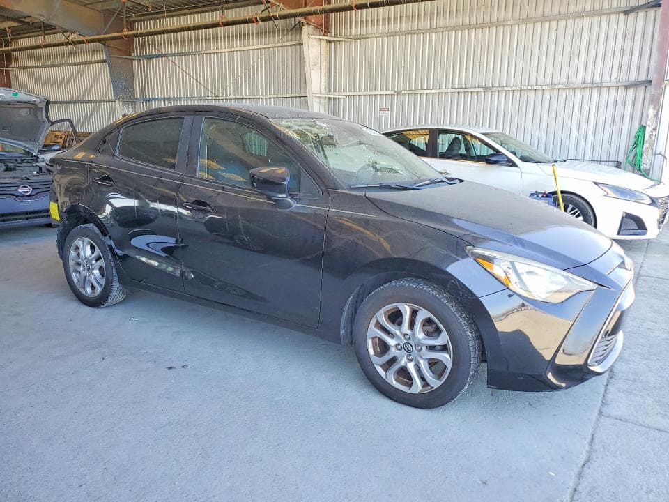 2018 TOYOTA YARIS IA BASE 4