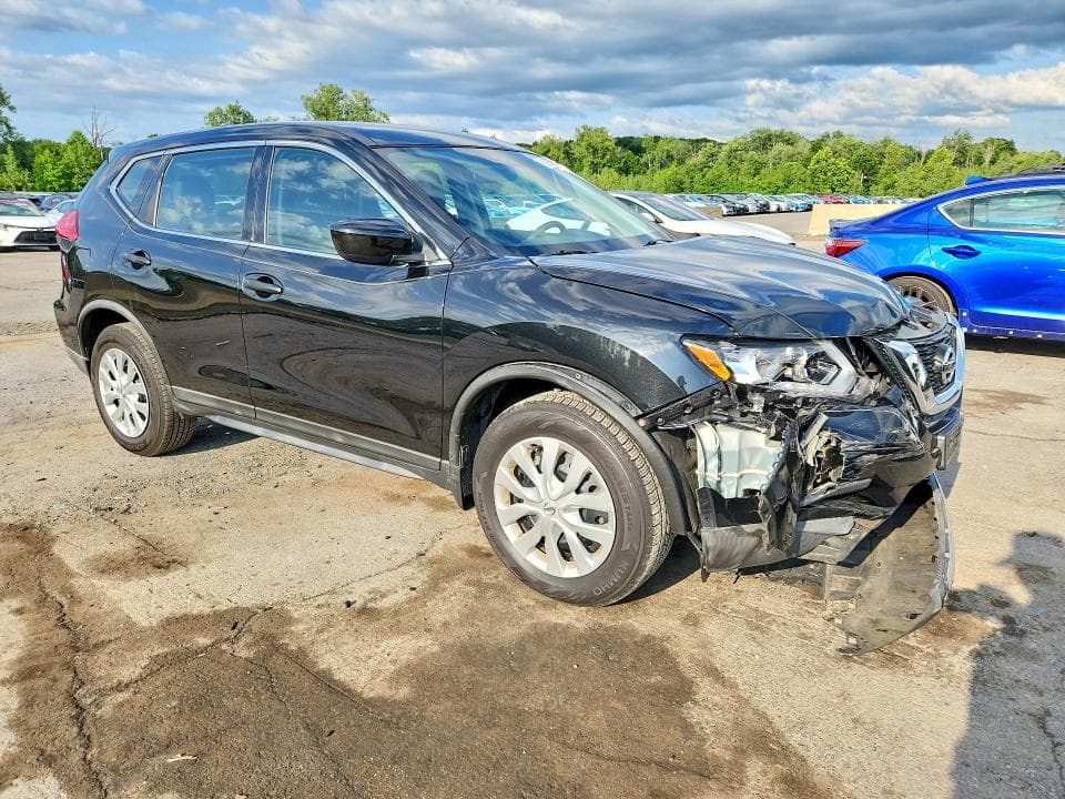 2017 NISSAN ROGUE S 4
