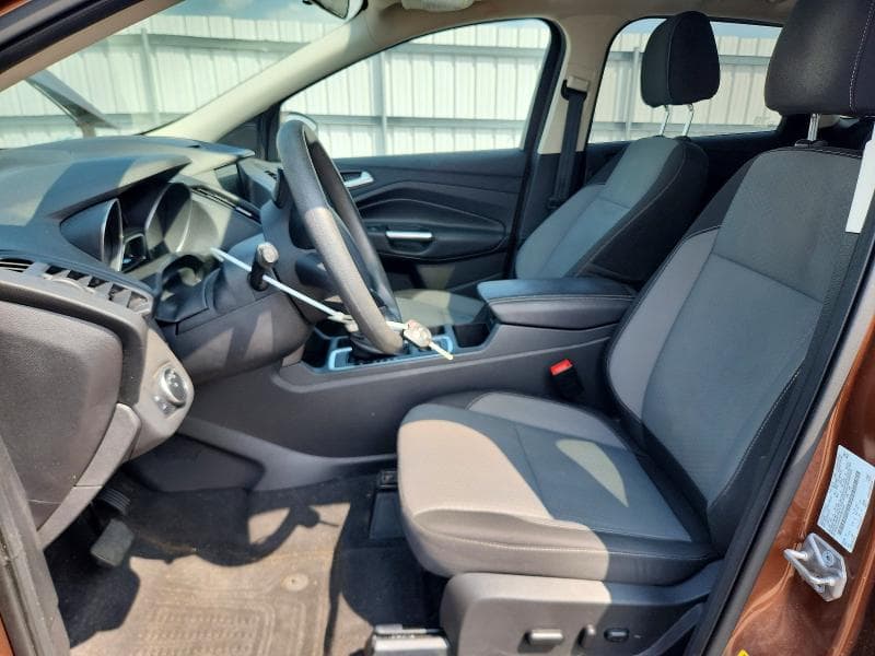 2017 FORD ESCAPE SE 7