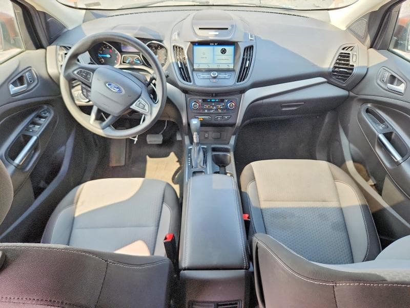 2017 FORD ESCAPE SE 8