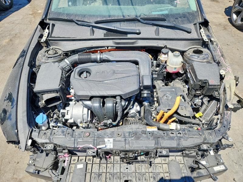 2025 HYUNDAI SONATA HYBRID LIMITED 11