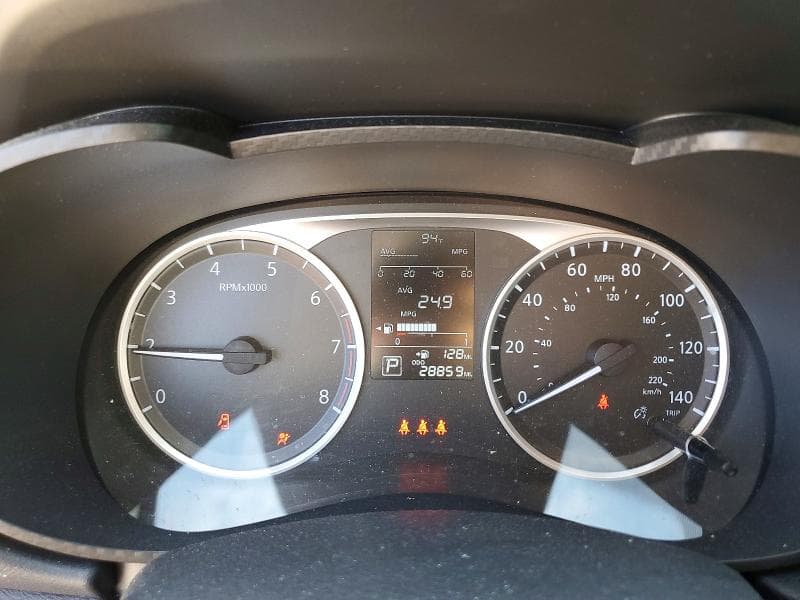 2024 NISSAN VERSA S 9