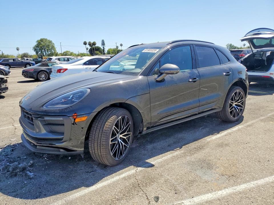 2026 PORSCHE MACAN BASE - 1