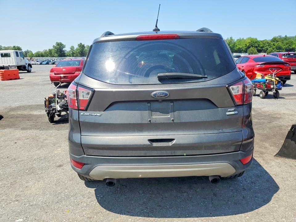 2018 FORD ESCAPE SE 6