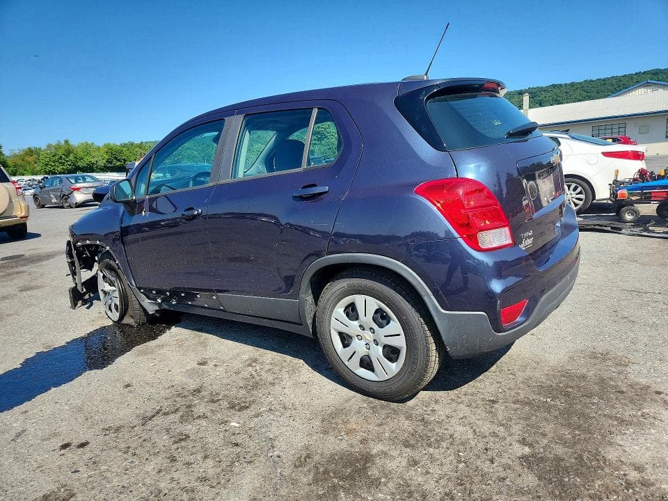 2019 CHEVROLET TRAX LS 2