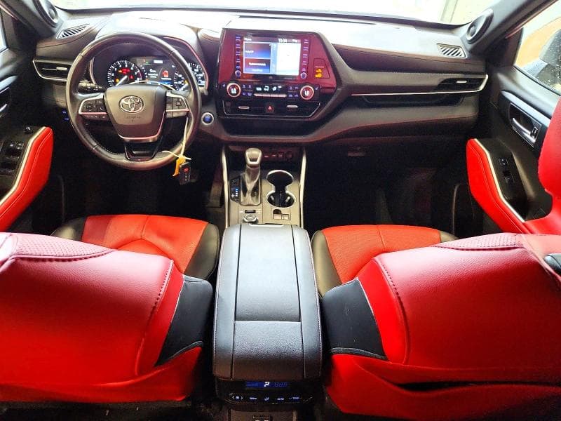 2021 TOYOTA HIGHLANDER XSE 8