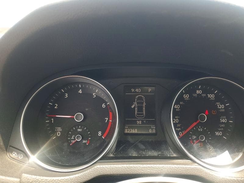 2017 VOLKSWAGEN PASSAT SE 9