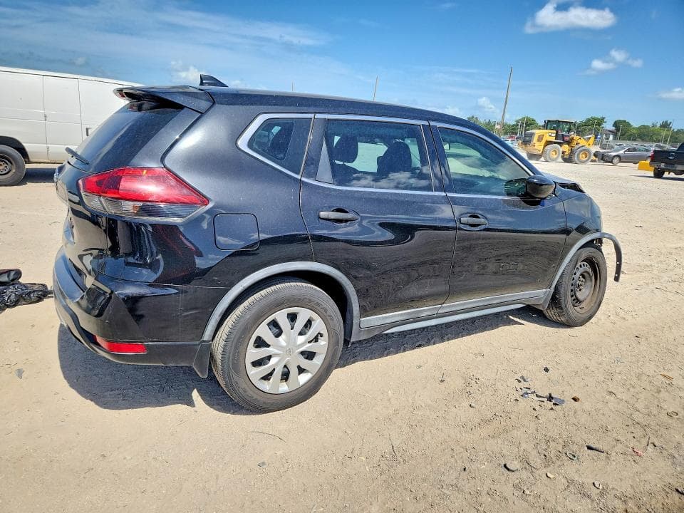 2018 NISSAN ROGUE S 3