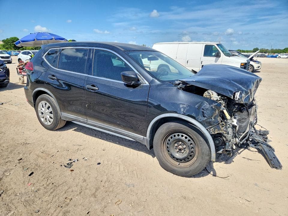 2018 NISSAN ROGUE S 4
