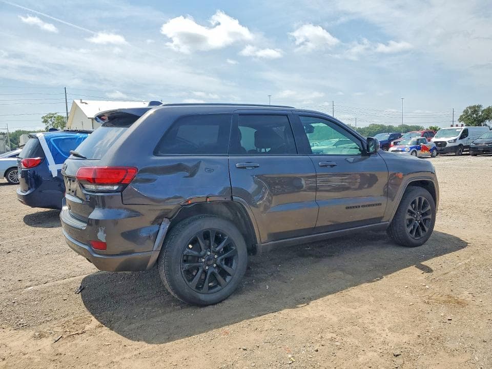 2018 JEEP GRAND CHEROKEE LAREDO 3