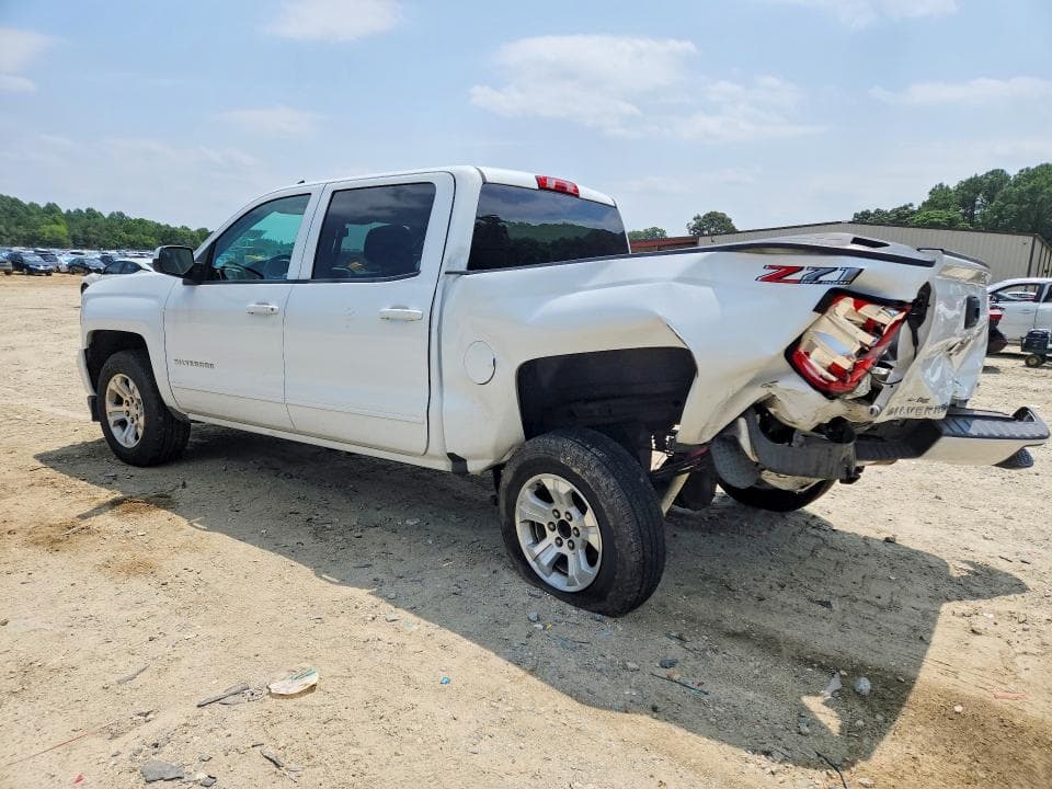 2018 CHEVROLET SILVERADO K1500 LT 2