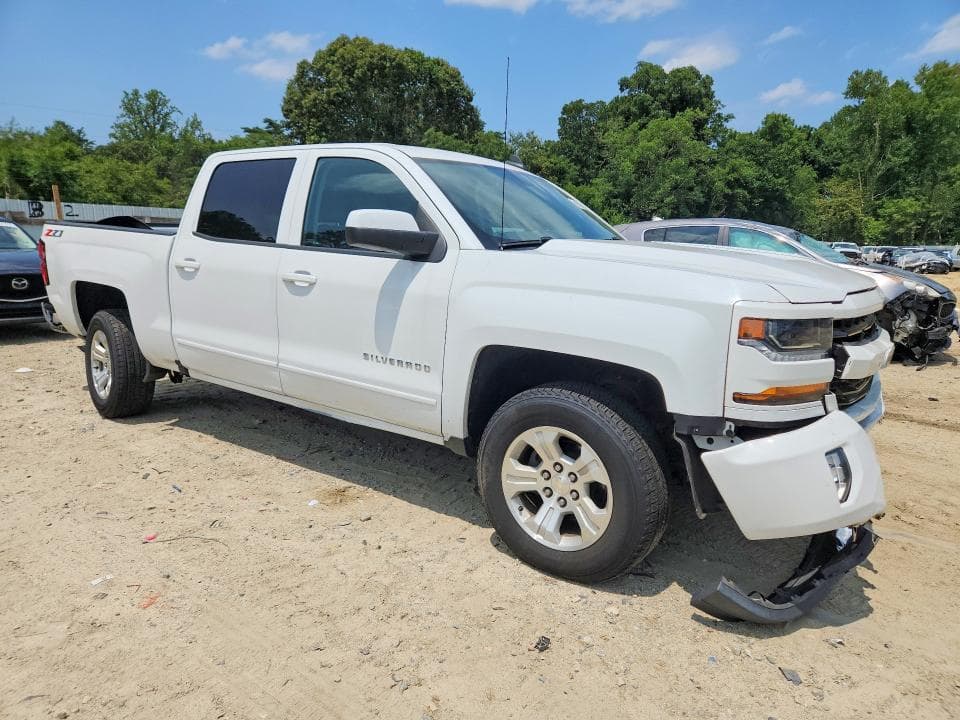 2018 CHEVROLET SILVERADO K1500 LT 4