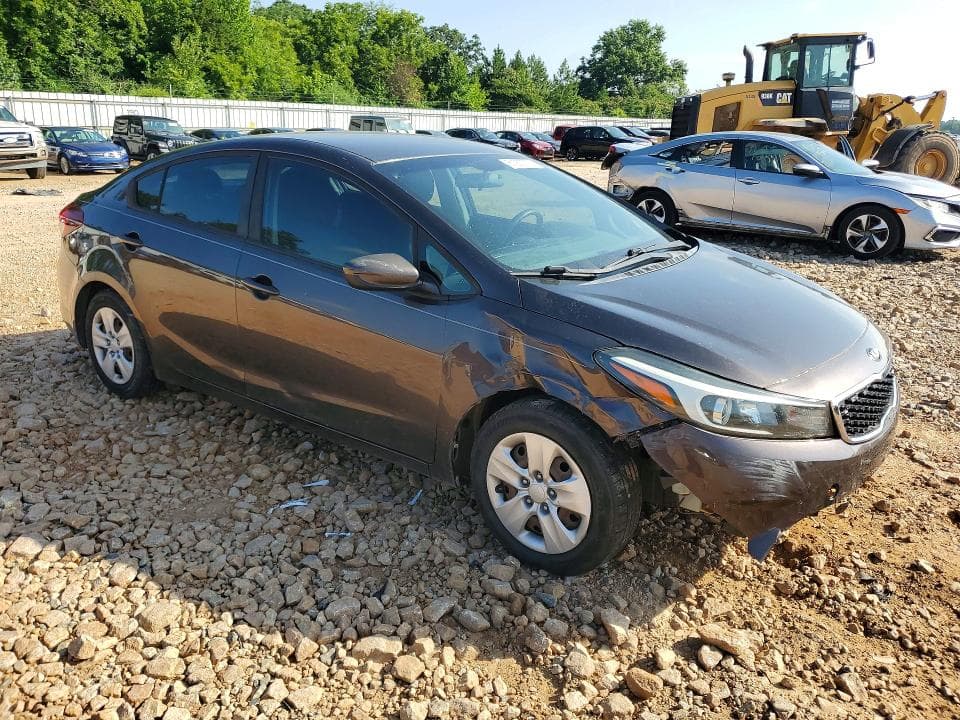 2018 KIA FORTE LX 4