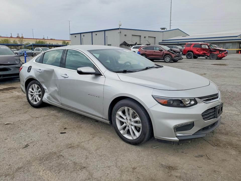 2017 CHEVROLET MALIBU LT 4