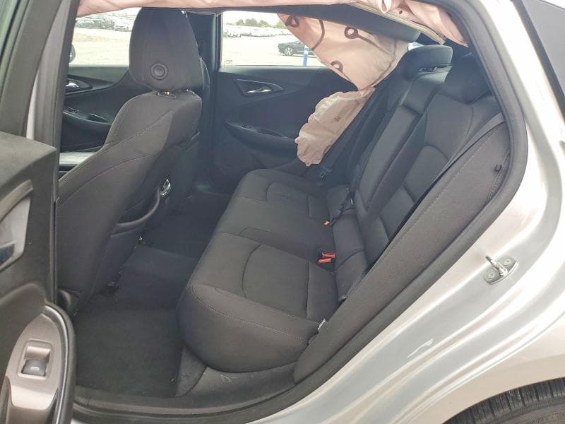 2017 CHEVROLET MALIBU LT 10