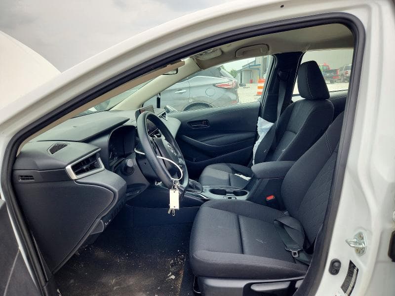 2024 TOYOTA COROLLA LE LE 8