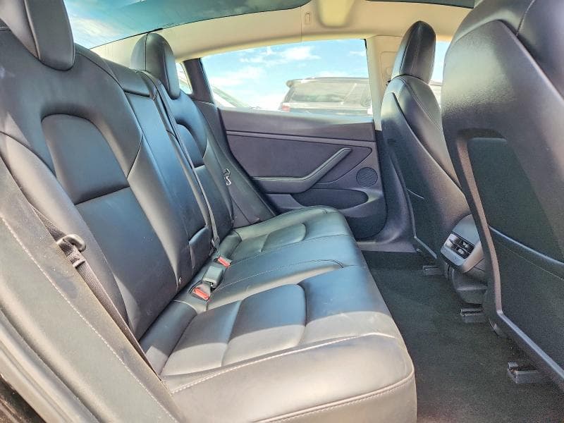 2021 TESLA MODEL 3 10