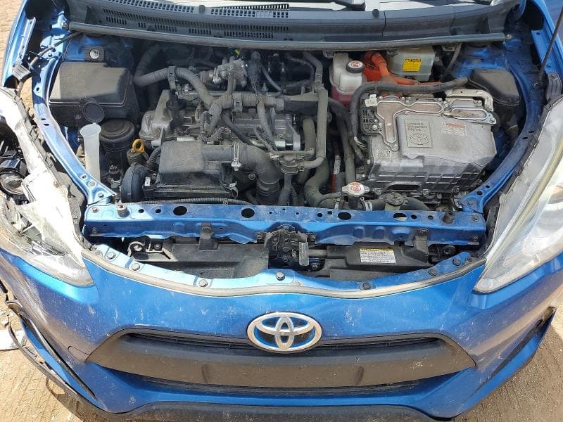 2017 TOYOTA PRIUS C TWO 11