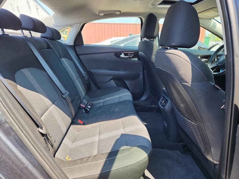 2024 KIA FORTE EX 10