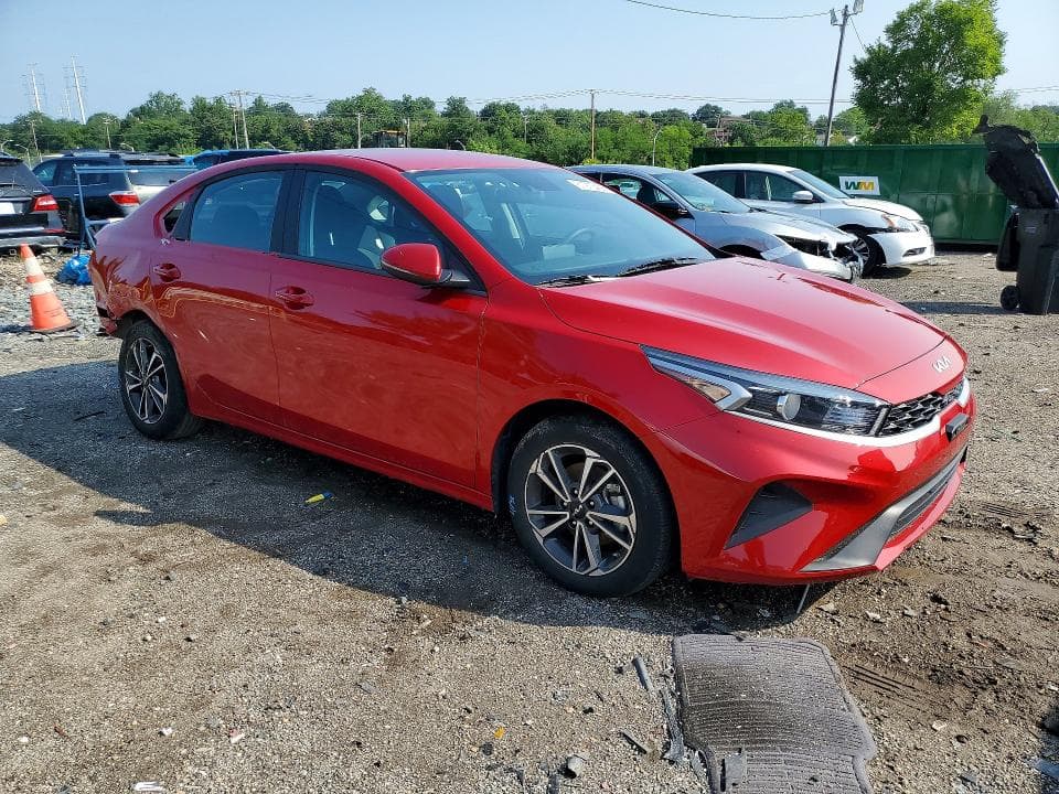 2024 KIA FORTE LXS 4
