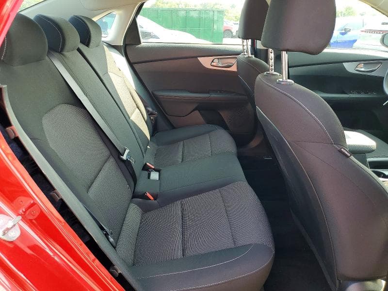 2024 KIA FORTE LXS 10