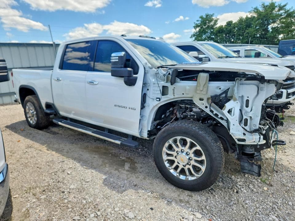 2025 CHEVROLET SILVERADO K2500 HEAVY DUTY LTZ 4