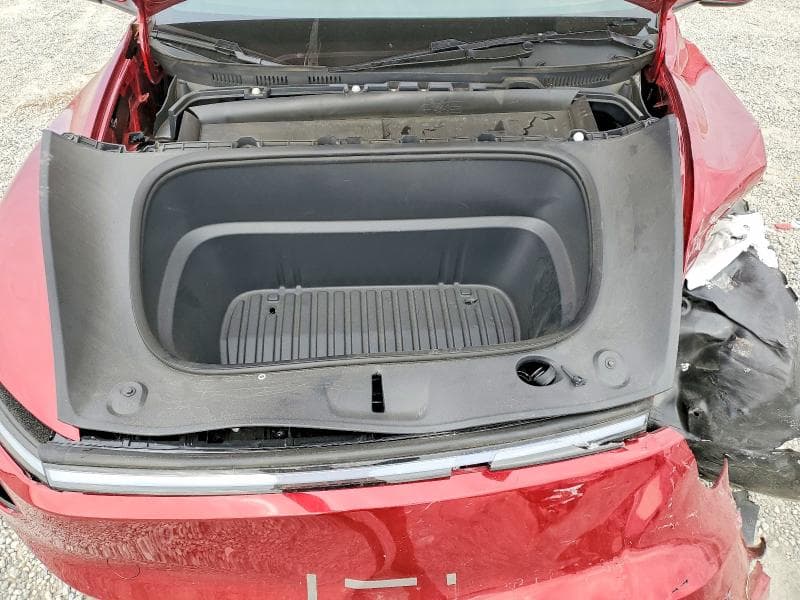2026 TESLA MODEL Y 11