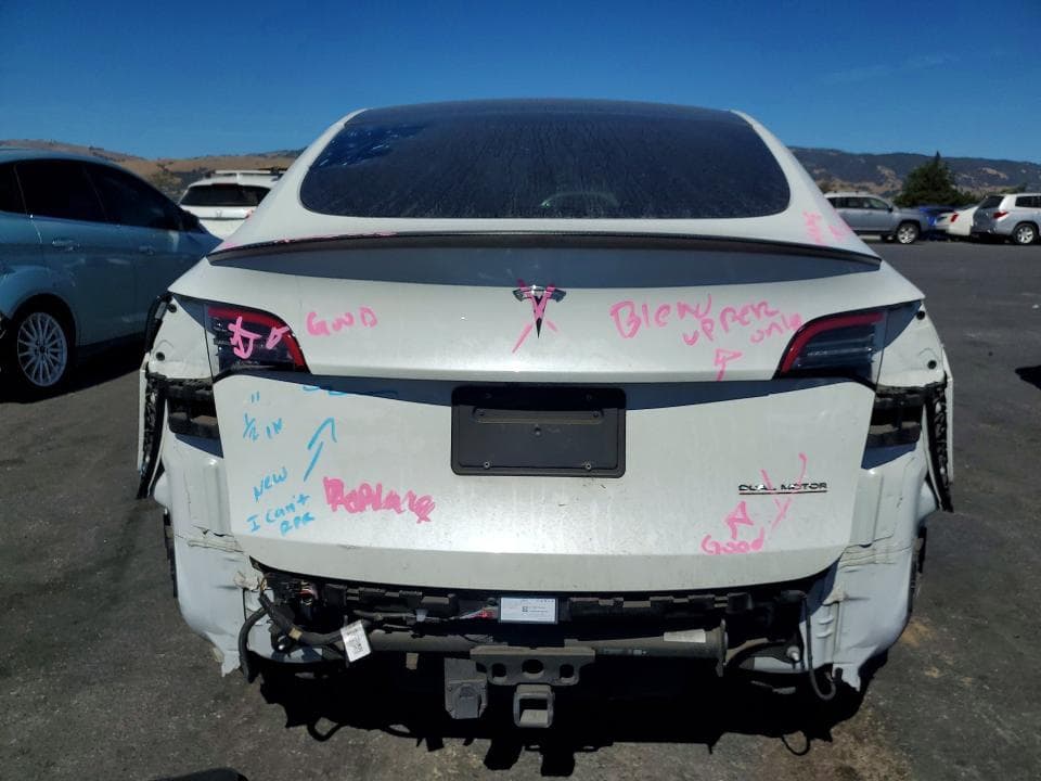 2022 TESLA MODEL Y 6