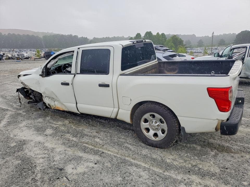 2018 NISSAN TITAN S 2