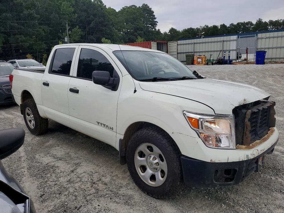 2018 NISSAN TITAN S 4