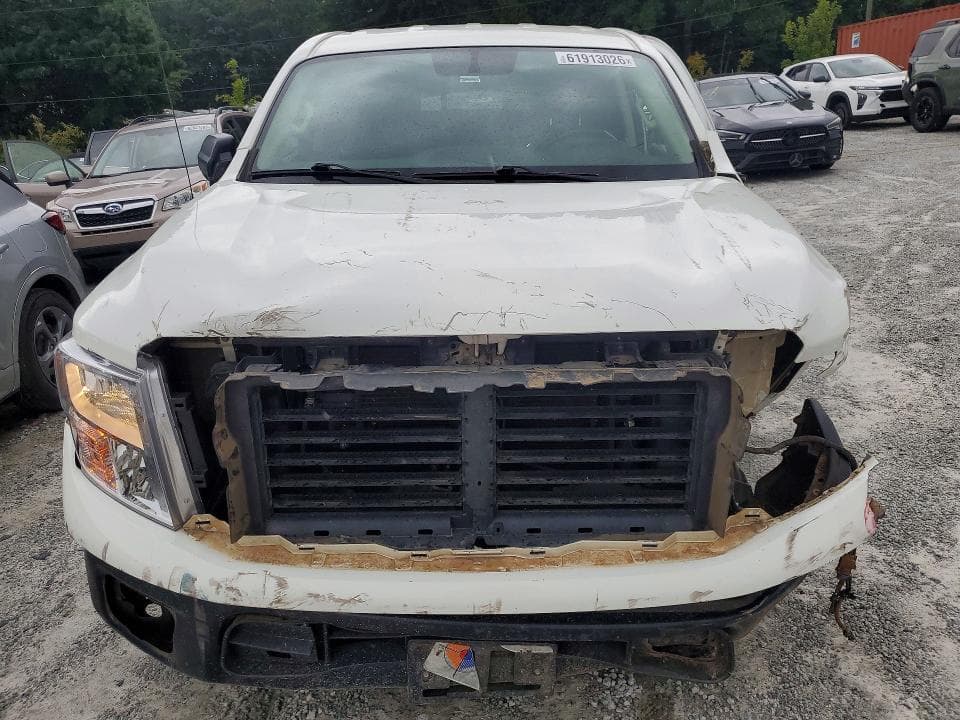 2018 NISSAN TITAN S 5
