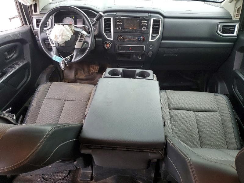 2018 NISSAN TITAN S 8