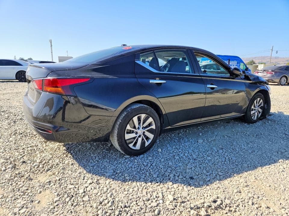 2020 NISSAN ALTIMA S 3