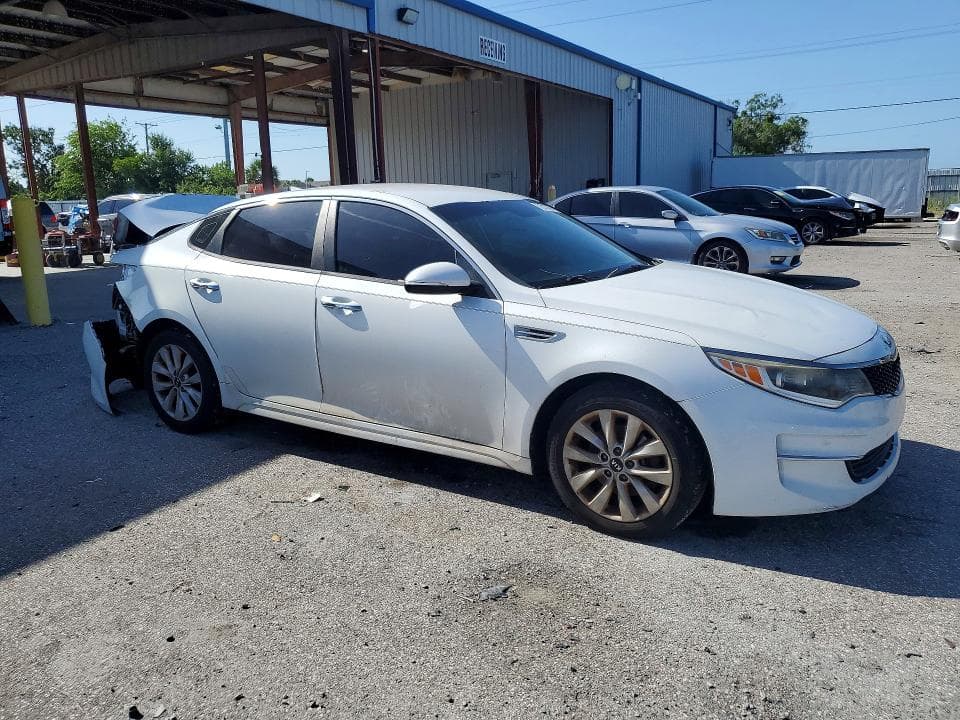 2018 KIA OPTIMA LX 4