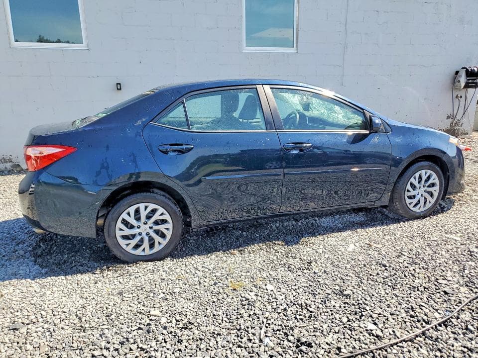 2018 TOYOTA COROLLA LE LE 3