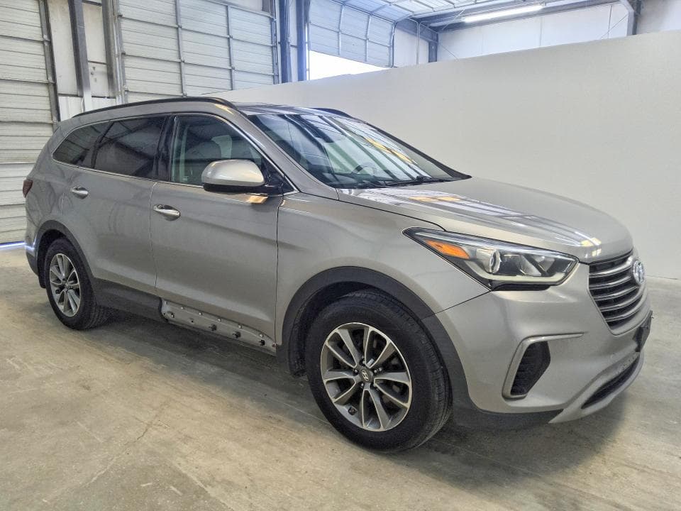 2019 HYUNDAI SANTA FE XL SE 4