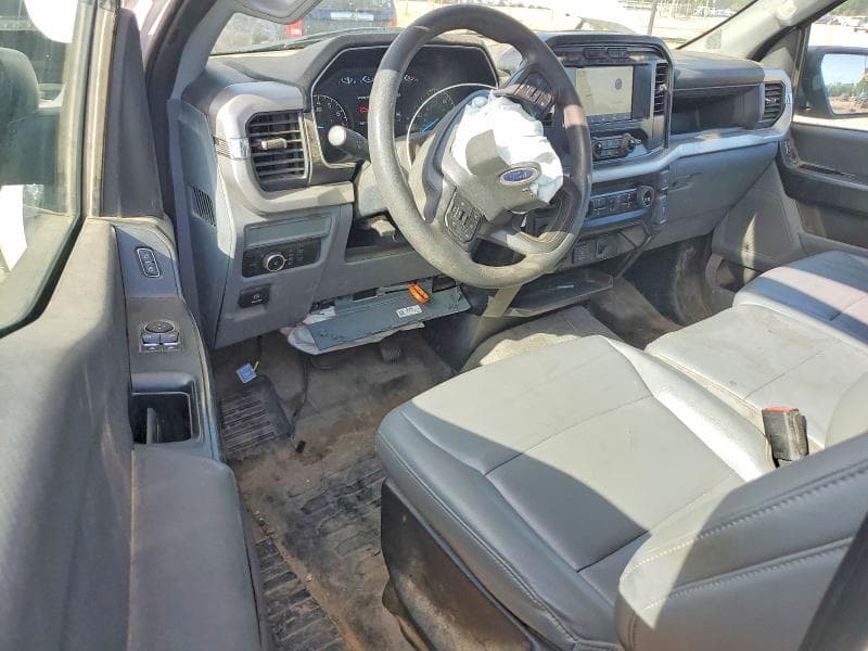 2023 FORD F150 8