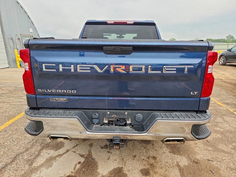 2020 CHEVROLET SILVERADO K1500 LT 6