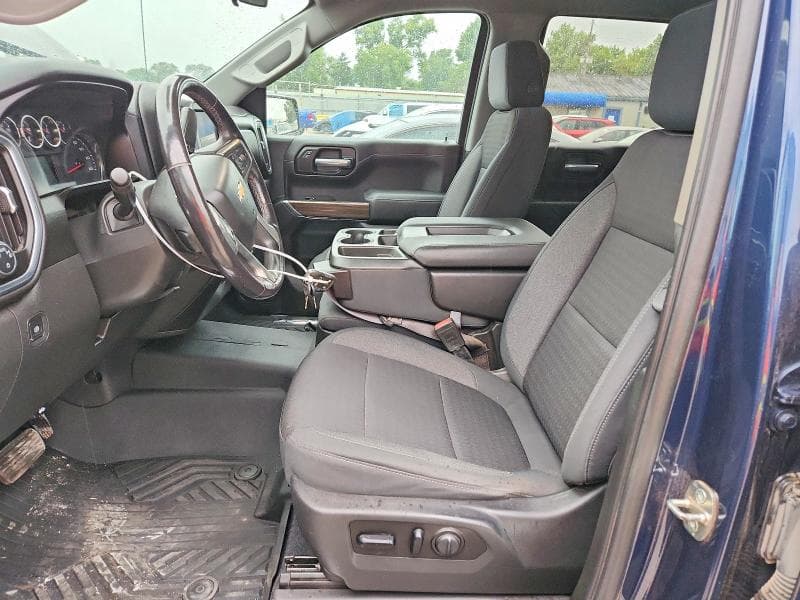 2020 CHEVROLET SILVERADO K1500 LT 7