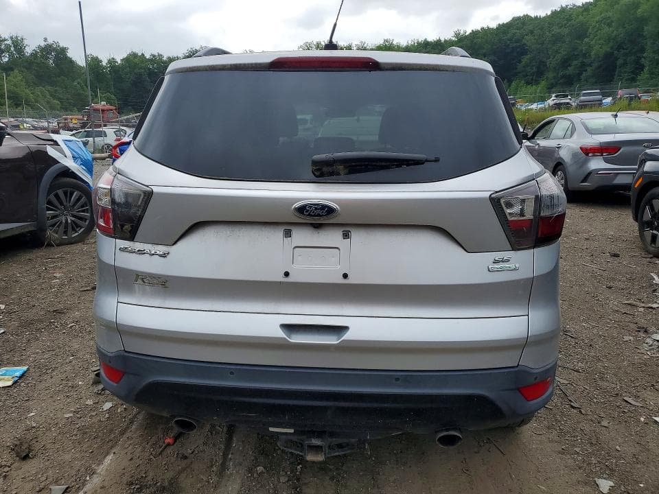 2017 FORD ESCAPE SE 6
