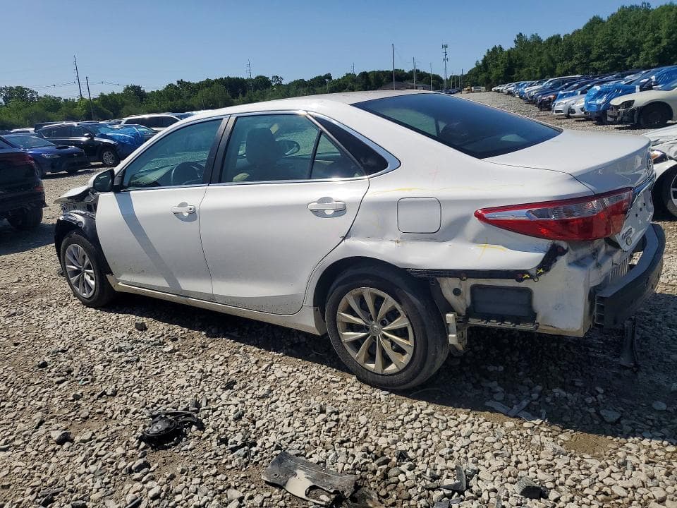 2017 TOYOTA CAMRY LE 2