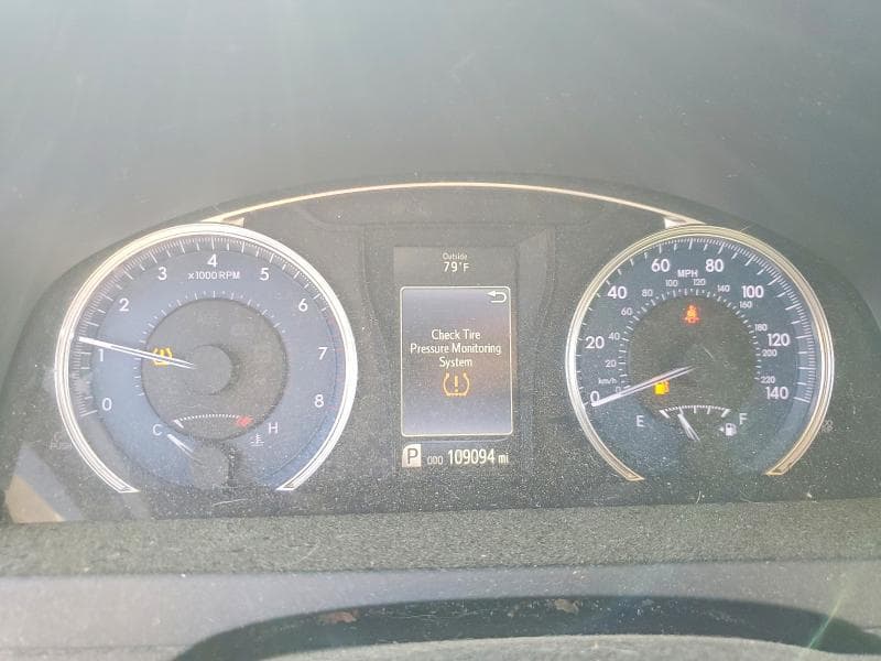 2017 TOYOTA CAMRY LE 9