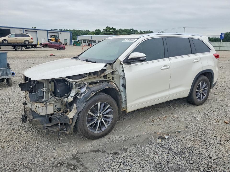 2017 TOYOTA HIGHLANDER XLE XLE - 1
