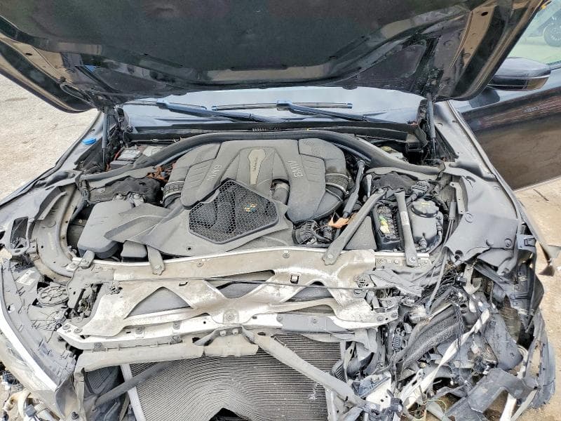 2018 BMW 750 XI 11
