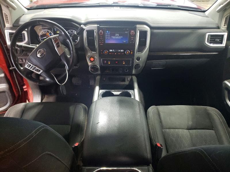 2017 NISSAN TITAN SV 8