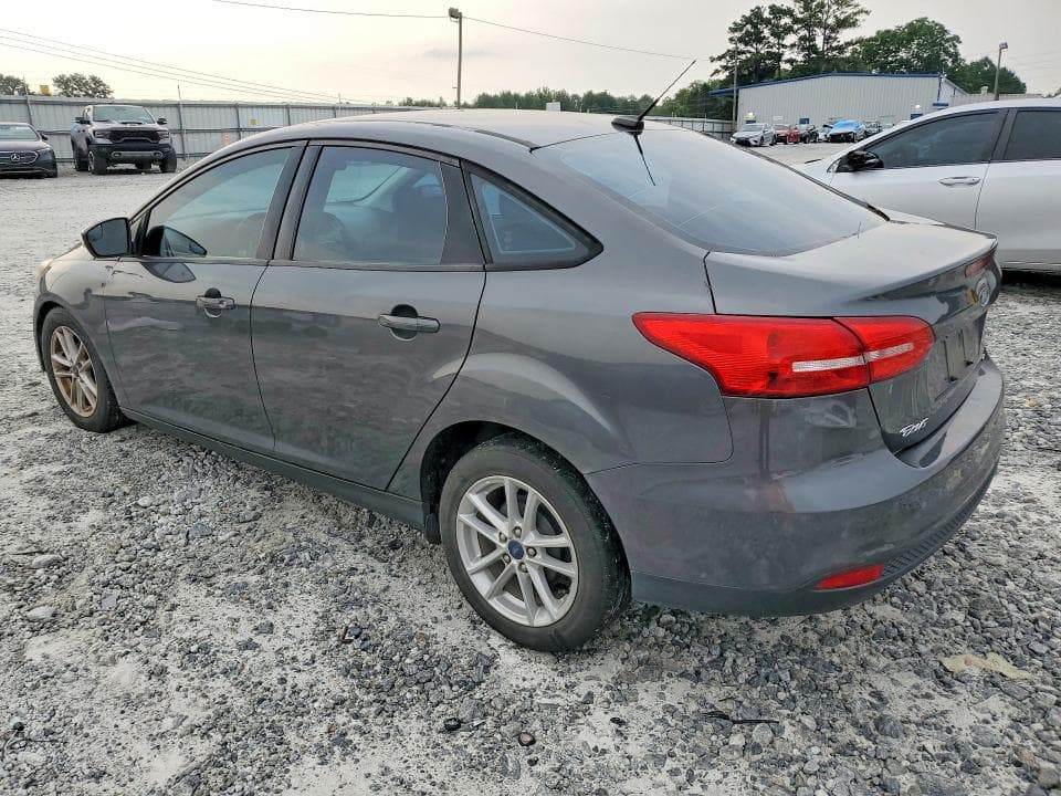 2017 FORD FOCUS SE 2