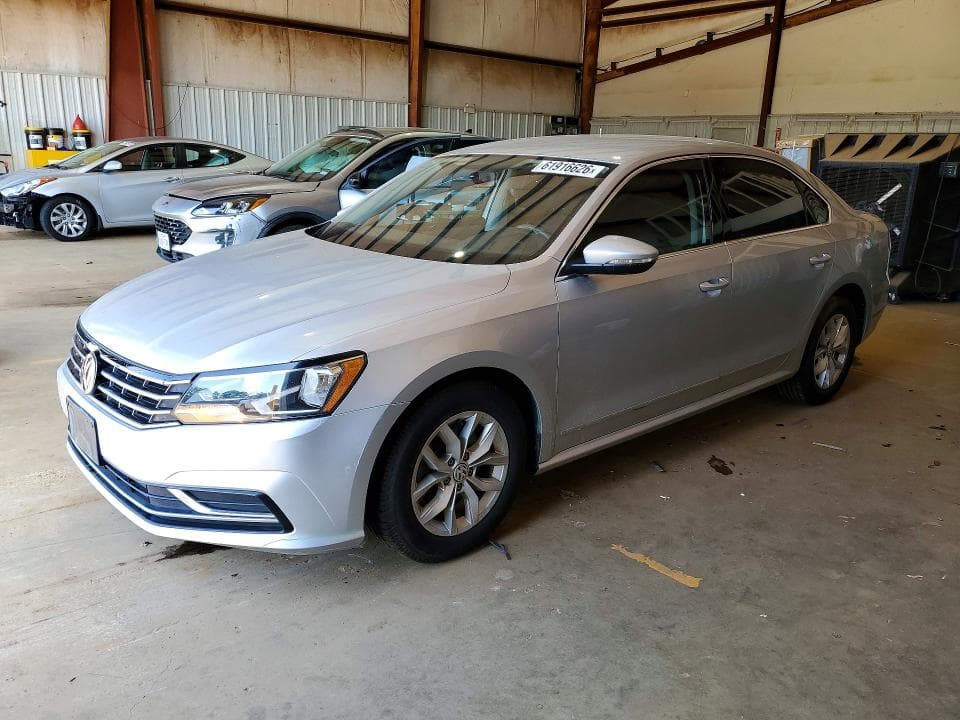 2017 VOLKSWAGEN PASSAT S S - 1