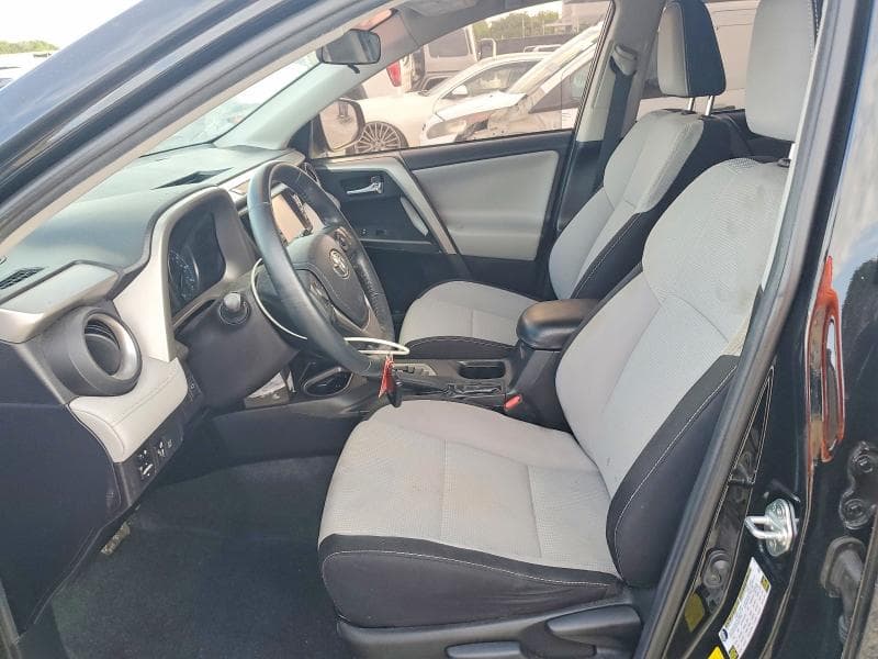 2018 TOYOTA RAV4 XLE 7